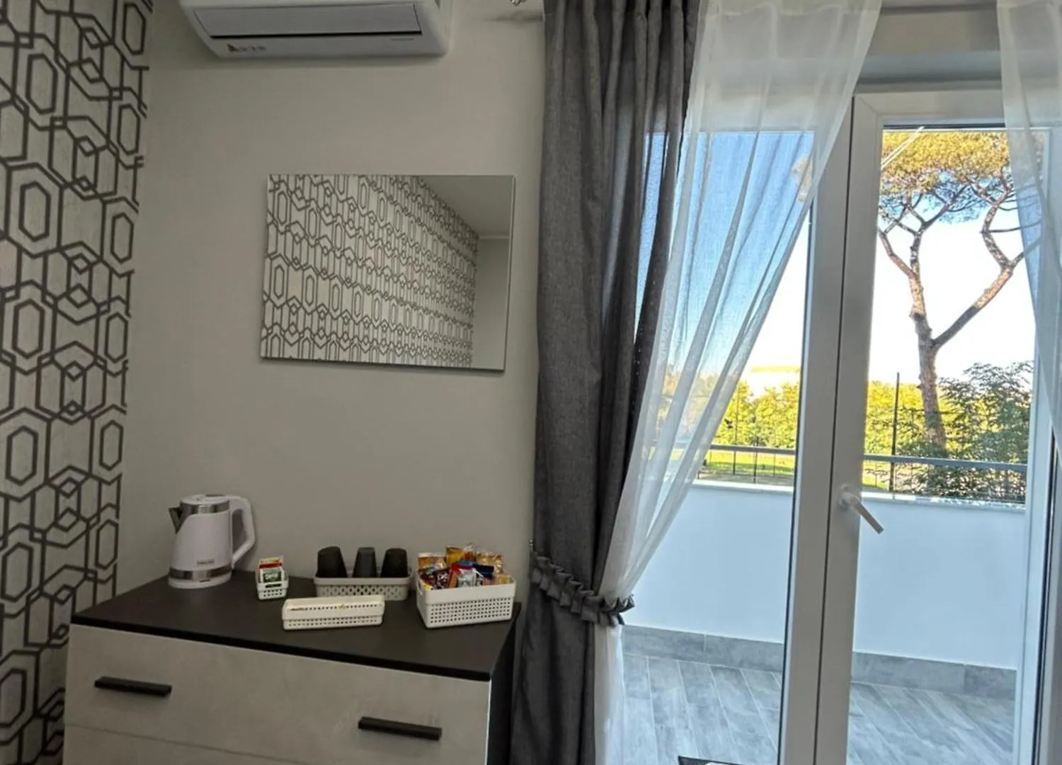 Skycity 2 B&B Naples Guest house