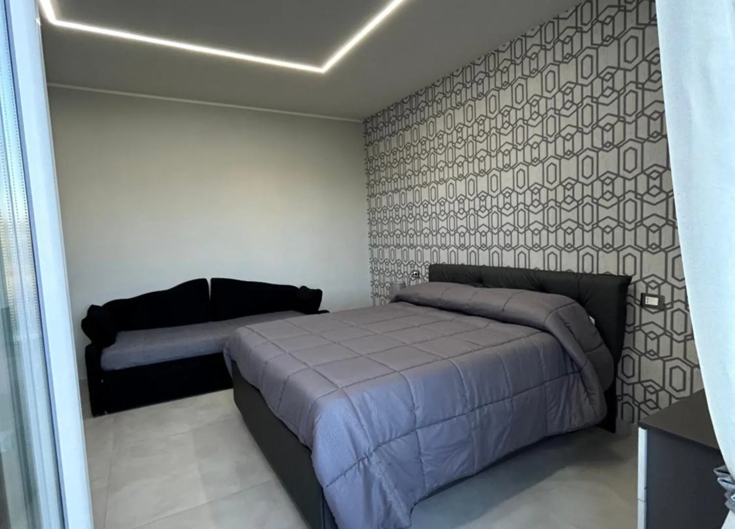 Skycity 2 B&B Naples Guest house